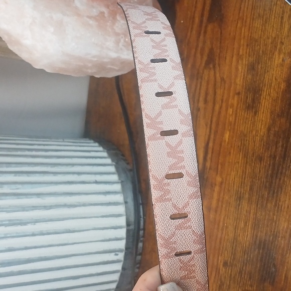 New! Tags! Michael Kors Pink Blush Monogram Belt with Gold Buckle Small - Picture 7 of 7
